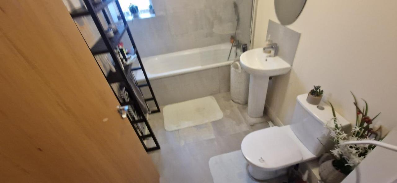 Miller'S Guest Room With Shared Bathroom 索兹 外观 照片