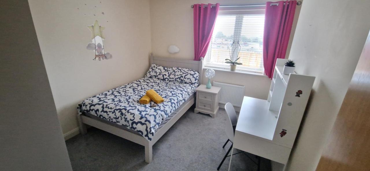 Miller'S Guest Room With Shared Bathroom 索兹 外观 照片